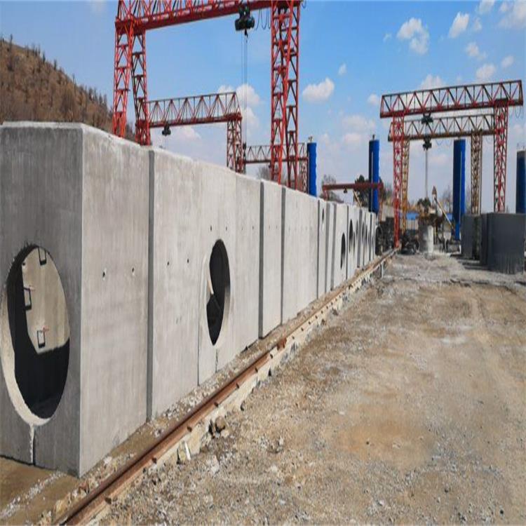 �L�����S��